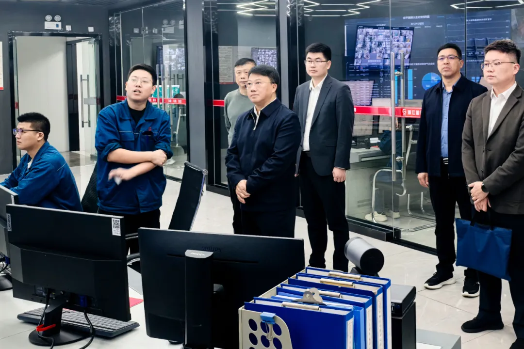 傅小新率隊(duì)赴浙江上海開展招商引資活動